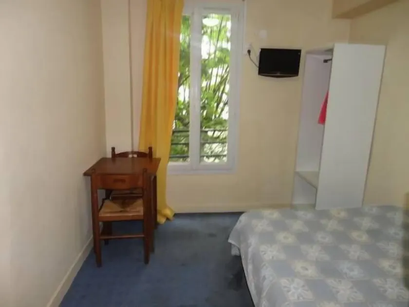 Hotel Santana - Image 1