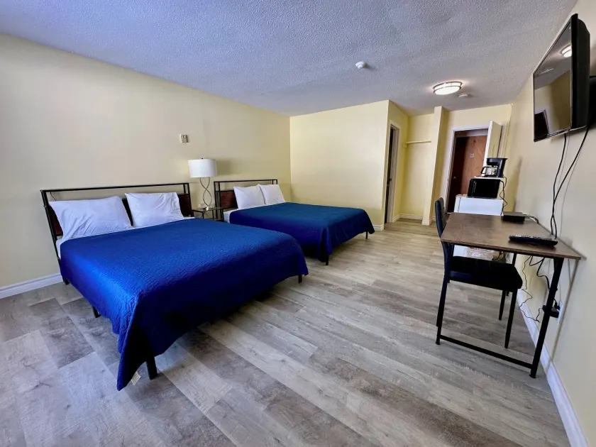 Spanish River Inn - Image 1