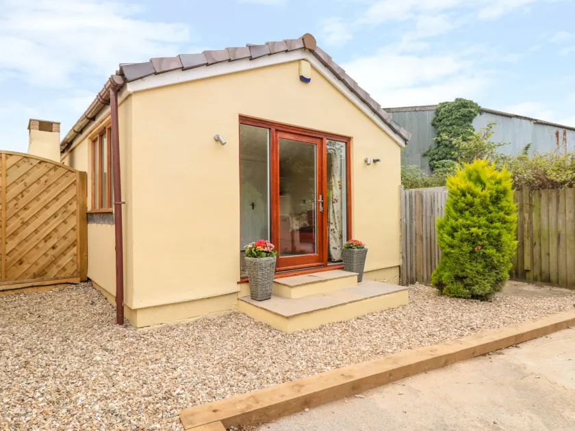 Eastdown Annexe - Image 1