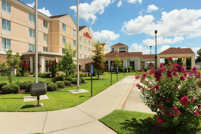 Hilton Garden Inn Shreveport - Image 1