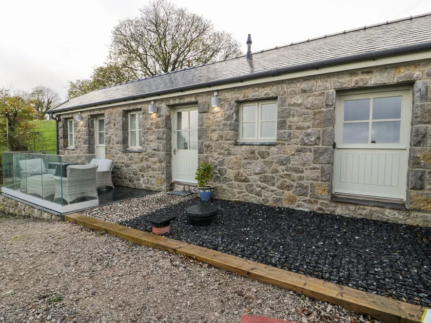 Bryn Goleu Bed & Breakfast - Image 1