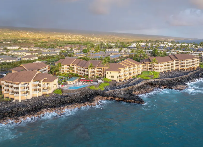 AWESOME OCEAN FRONT SEA VILLAGE RESORT CONDO DIRECT OCEAN VIEW WATER STEPS AWAY - Image 1