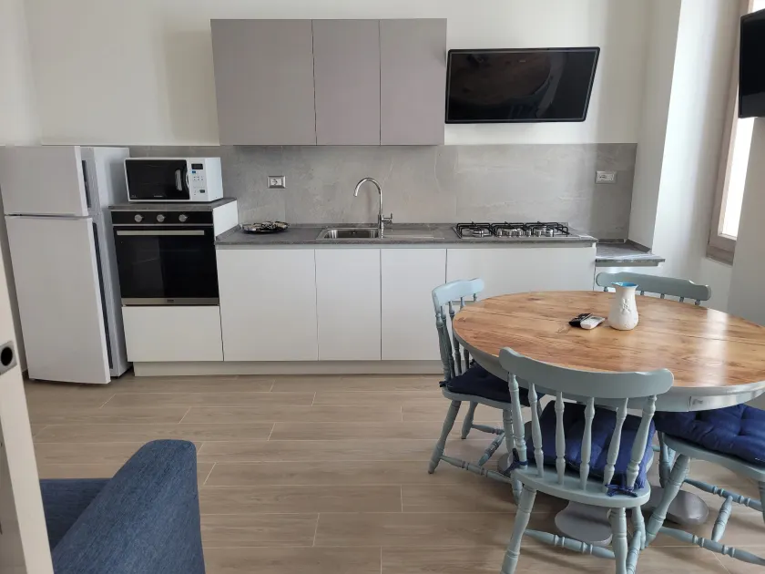 Illy House Apartment - Image 1