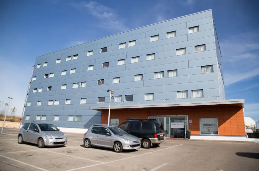B&B HOTEL Valencia Aeropuerto - Image 1