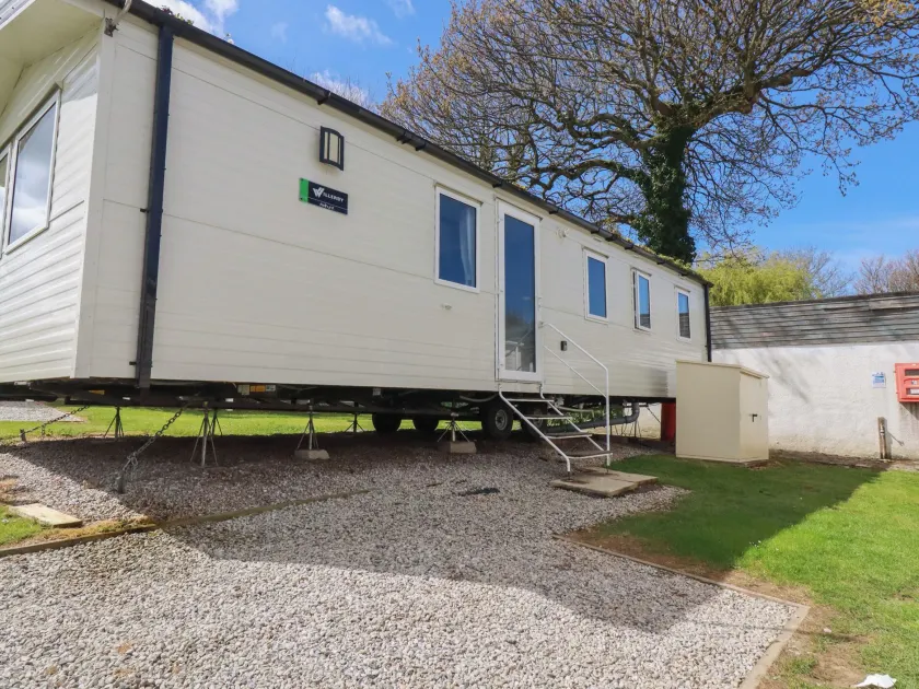 Shamrocks Cove Caravan - Image 1