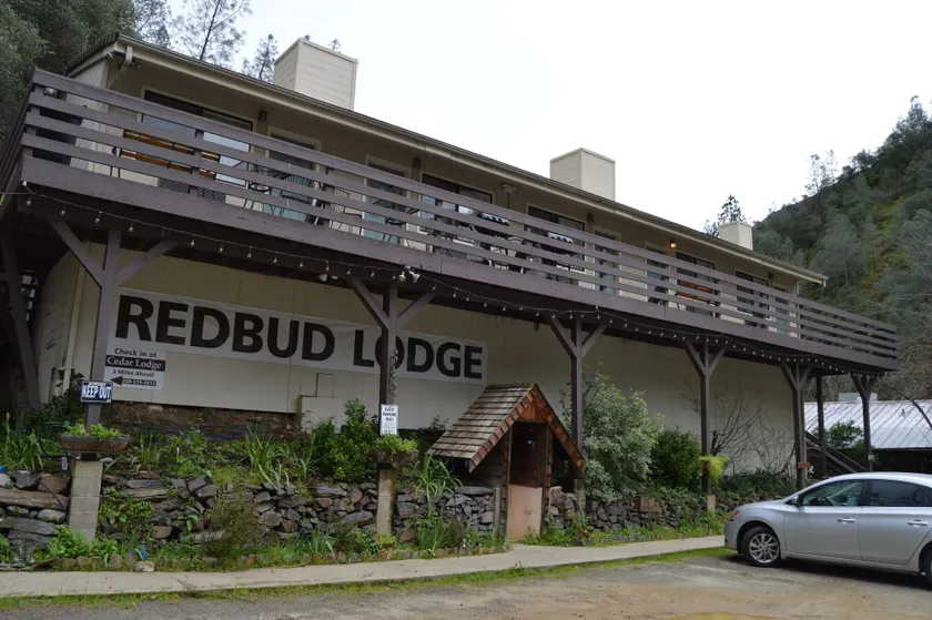 Red Bud Lodge - Image 1