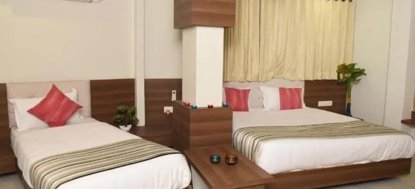 Hotel Rajpath Inn - Image 1