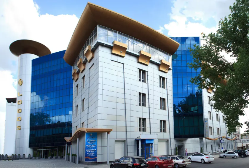 Tsunami Spa Hotel - Image 1