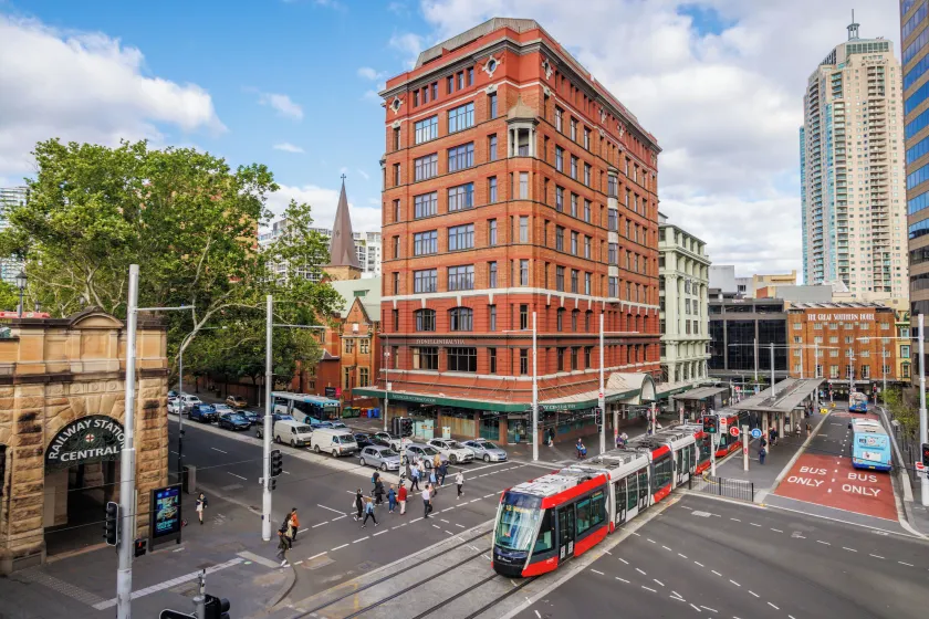 YHA Sydney Central - Image 1