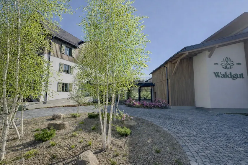 WALDGUT Naturresort - Image 1