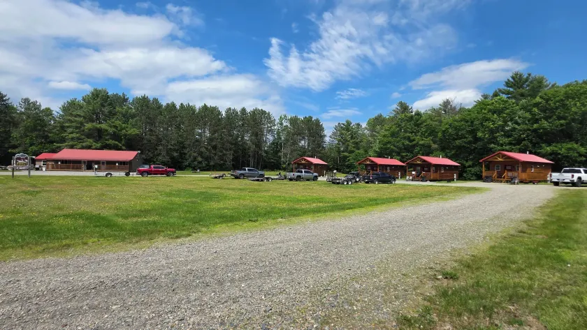 Abbot Trailside Lodging - Image 1