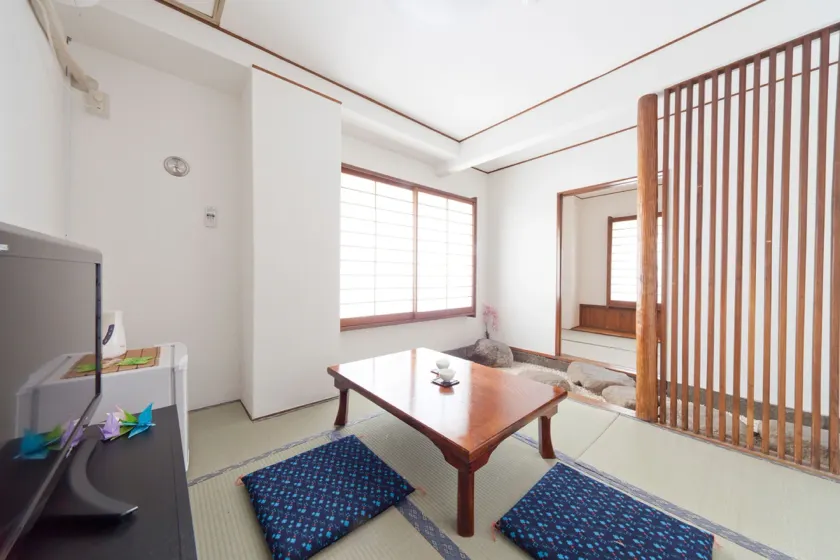 Shin Okubo Sekitei - Image 1