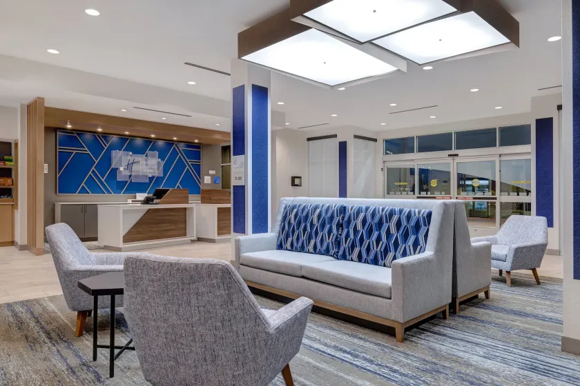 Holiday Inn Express & Suites Ontario - Chino Hills by IHG - Lobby