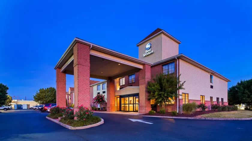 Best Western Denton Inn - Image 1