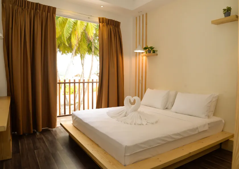 Portia Hotel & Spa - Beachfront - Image 1