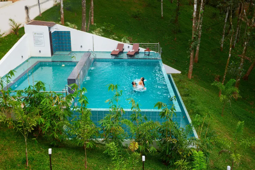 ERA Resort by Stride - Image 1