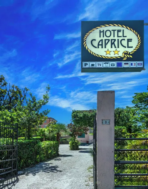Hotel Caprice - Image 1