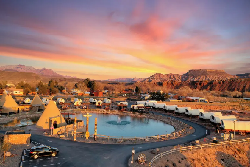 Zion White Bison Glamping & RV Resort - Image 1