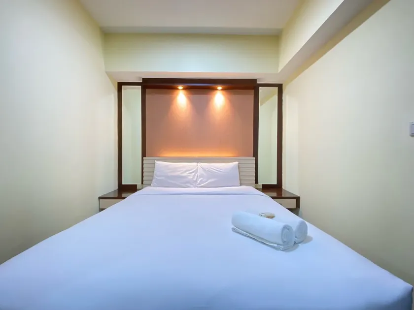 Spacious and Modern 2BR at Braga City Walk Apartment By Travelio - Værelse