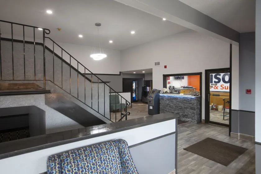 Bison Inn and Suites - Image 1