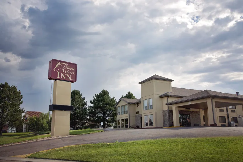 Horse Creek Inn - Image 1
