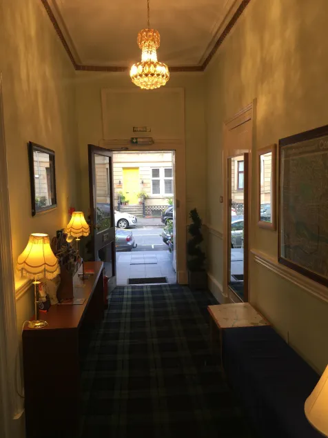 Smiths Hotel - Entrée intérieure