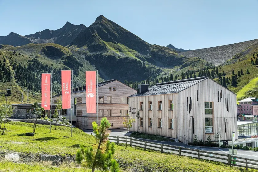 Hotel Jagdschloss Resort - Image 1