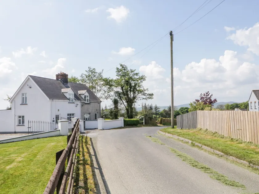 Killea Cottage - Image 1