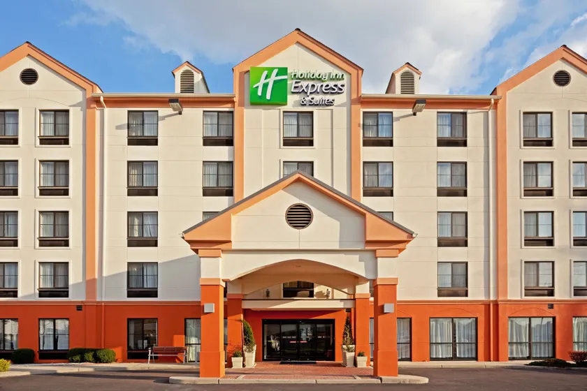 Holiday Inn Express Hotel & Suites Meadowlands Area by IHG - Image 1