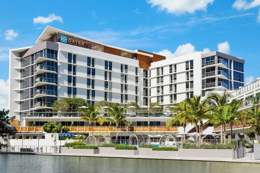 The Gates Hotel South Beach - Image 1