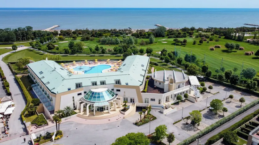 Hotel Maregolf - Image 1