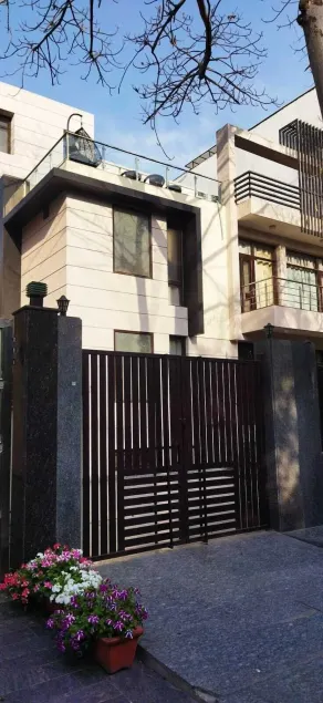 Tavisha Villa Film City Road Dadri Road - Image 1