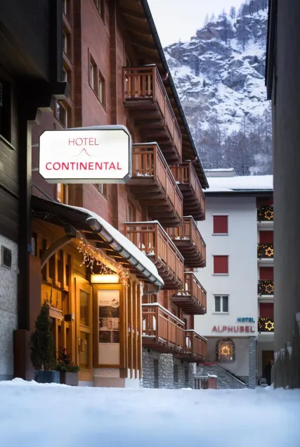 Hotel Continental - Image 1