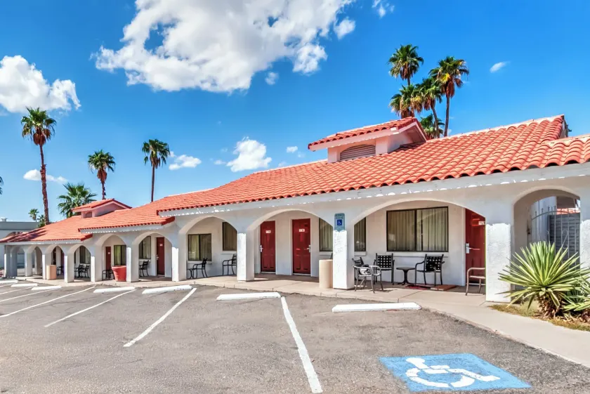 Historic Coronado Motor Hotel by OYO - Image 1