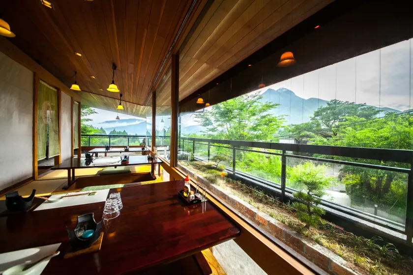 료칸 여명 旅館 黎明 Ryokan Reimei - Image 1