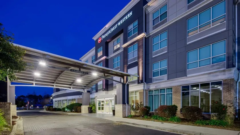 City Express by Marriott Pooler Savannah Airport - Image 1