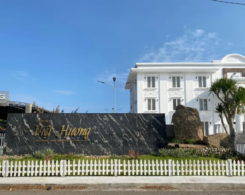 Việt Hương Hotel - Image 1