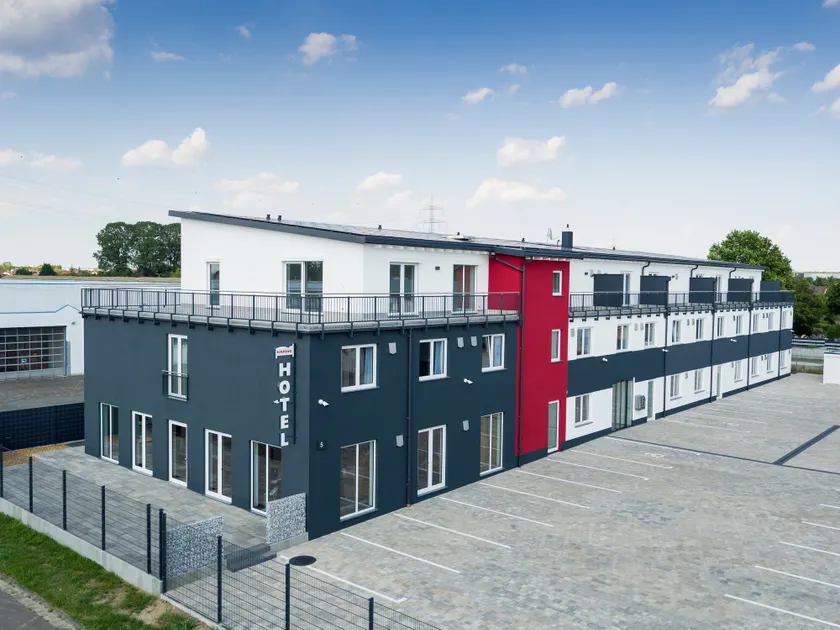 Hotel Schlafplatz - Image 1