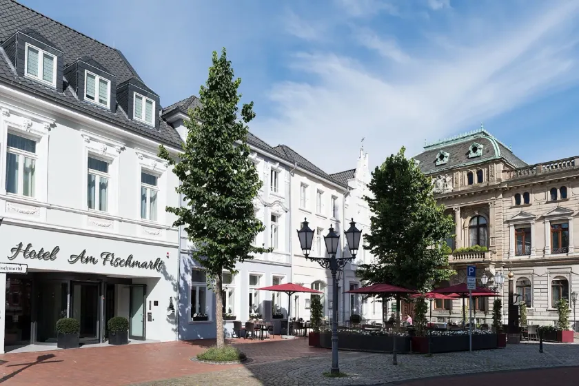 Hotel Am Fischmarkt - Image 1