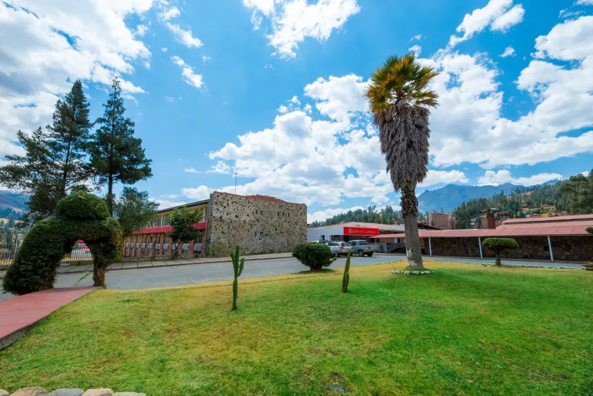 Real Hotel Huascaran - Image 1