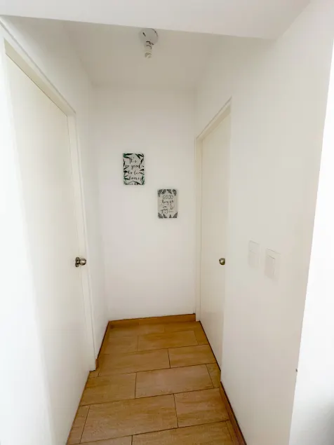 Exclusive, One Step Away from San Isidro (1302) - Quarto