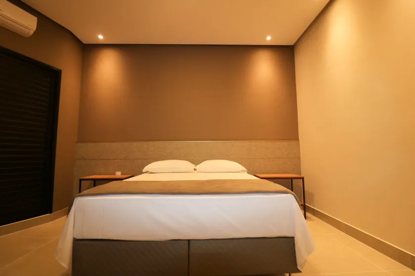 Serravita Hotel - Image 1