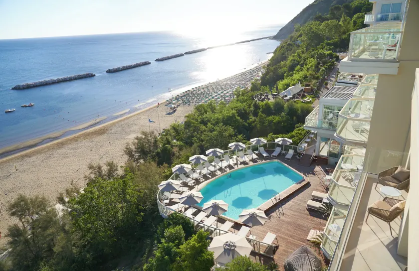 Hotel Sans Souci - Image 1