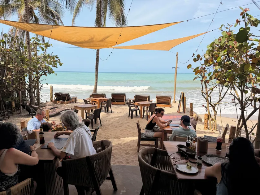 Makao Beach Hotel - Image 1