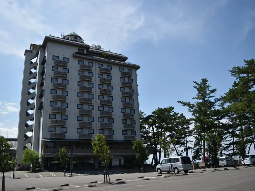 Hotel Castle Inn Ise Meotoiwa - Image 1