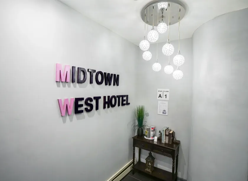 Midtown West Hotel - Image 1