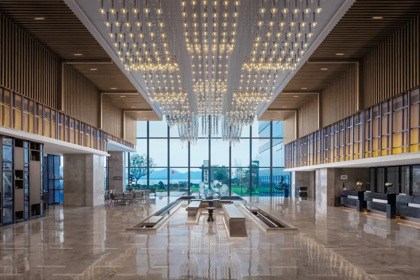 Xuzhou Marriott Hotel Lakeview - Image 1