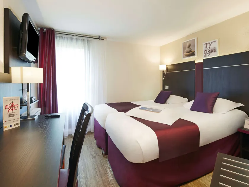 Kyriad Hotel Meaux - Image 1