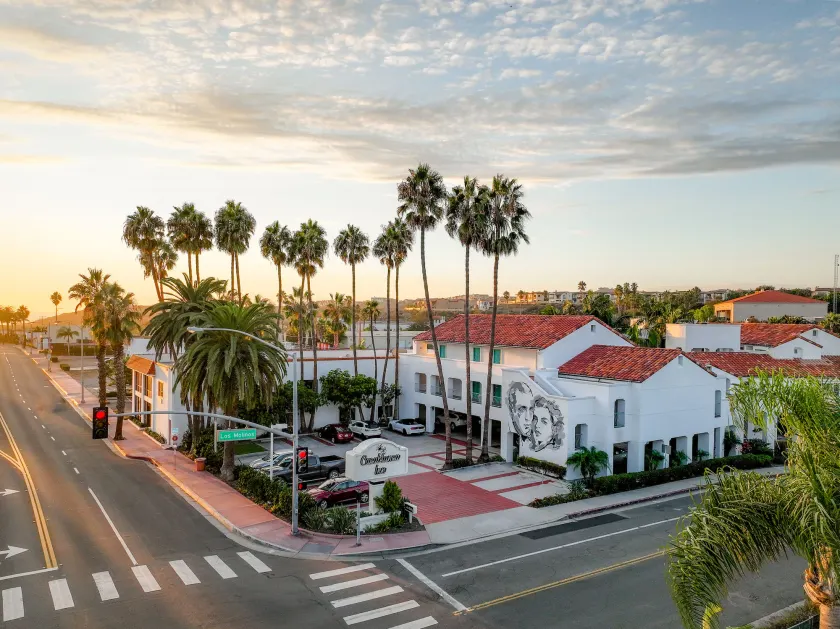 Casablanca Inn - Image 1