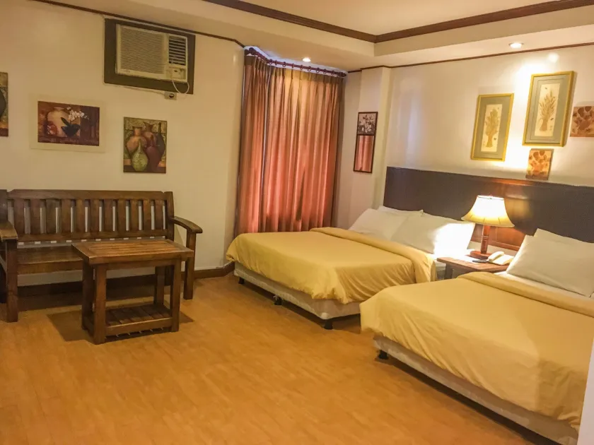 Subic Park Hotel - Image 1